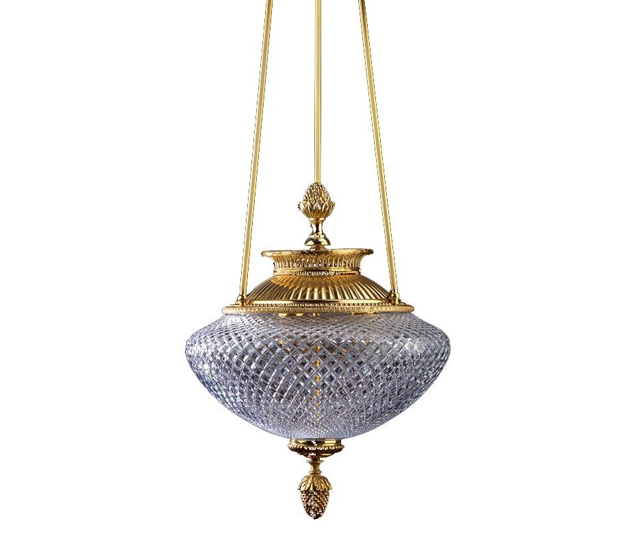Reminiscent of an antique incense burner, this exquisite pendant chandelier in crystal features a delicate chain link pattern enhanced by a distinctive ellipse shape. Bold decorations distinguish the piece, particularly, the ridged vase cap and