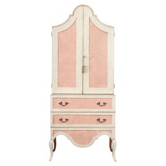Cómoda «Pesaro» de color rosa y verde claro