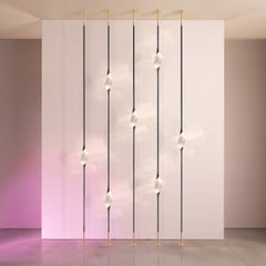 Lampadaires « Il Pezzo 12 Composition E » en laiton, finition noire et dorée, du sol au plafond