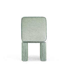 Chaise Lilli Square en velours couleur menthe clair avec franges