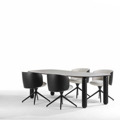 Tavolo da pranzo Isabel con gambe in legno di frassino nero e piano in gres