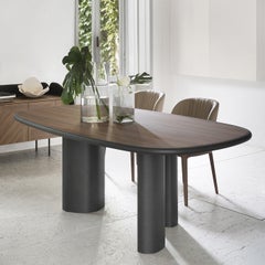 Sequoia Light – ovaler Esstisch für 6 Personen mit Tischplatte aus Canaletto-Nussbaum