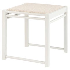 Tabouret Ibisco en hêtre laqué gris soie
