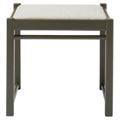 Tabouret en hêtre laqué brun Ibisco