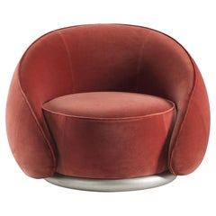 Fauteuil « Abbracci » en velours rouge et argent brossé, par Lorenza Bozzoli