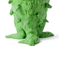 Vaso “Lemon Special” grande in resina opaca verde mela di Gaetano Pesce