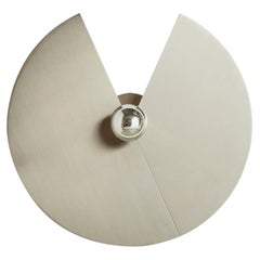 Applique Levantina in ottone con finitura nichel satinato