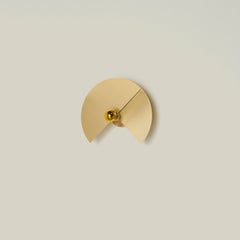 Levantina Wandleuchte aus Gold-Satin-Messing