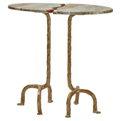 Table d'appoint en bronze « Swan » et marbre « Breccia Orobica »
