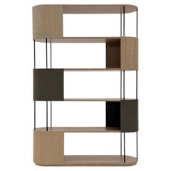 Librería Gae Lux de madera y cuero