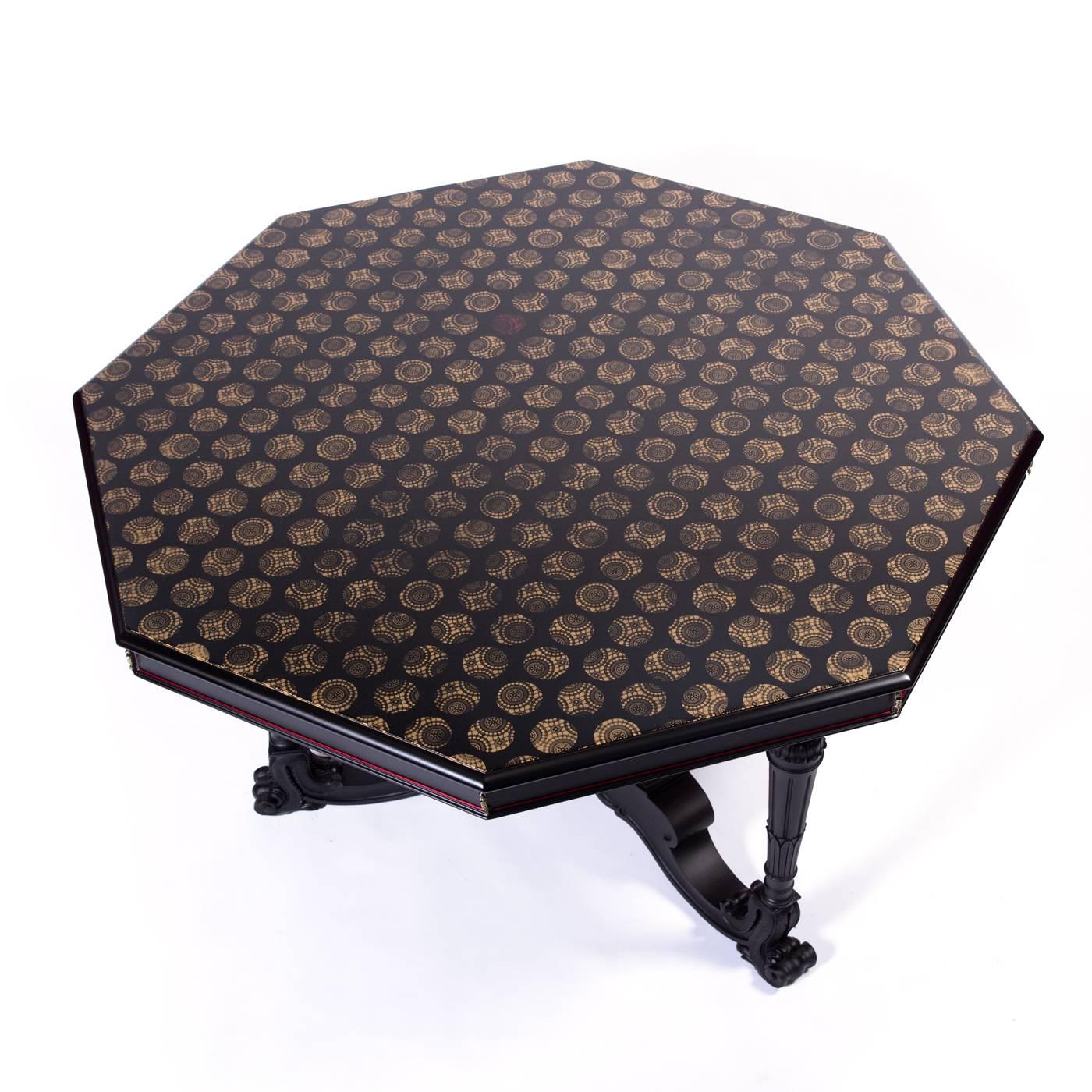 Baroque Revival Fil Rouge Table