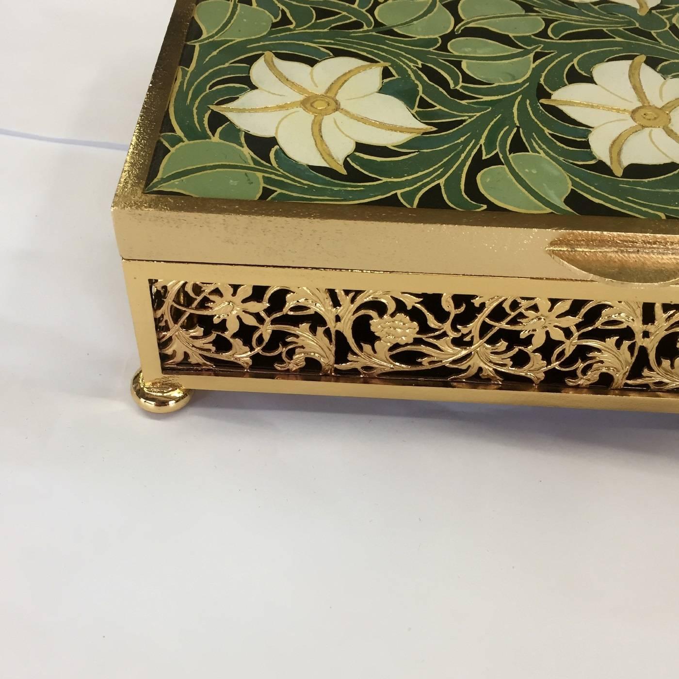 Contemporary Gigli Luxury Hinged Box