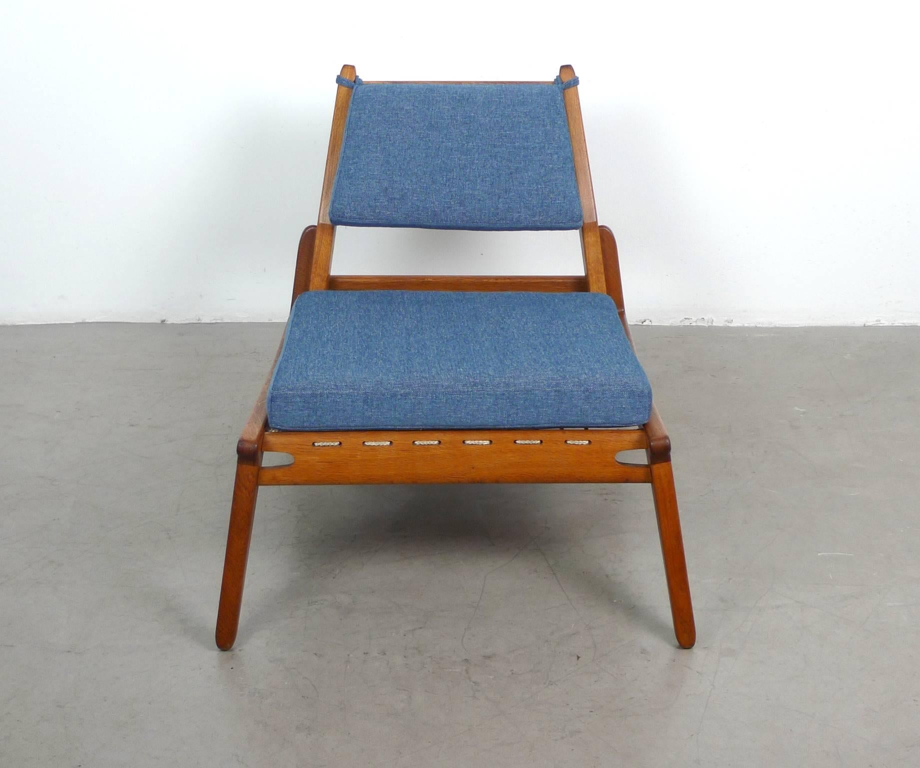 Low Lounge Chair with Ottoman from Germany, 1950s In Good Condition For Sale In Berlin, DE
