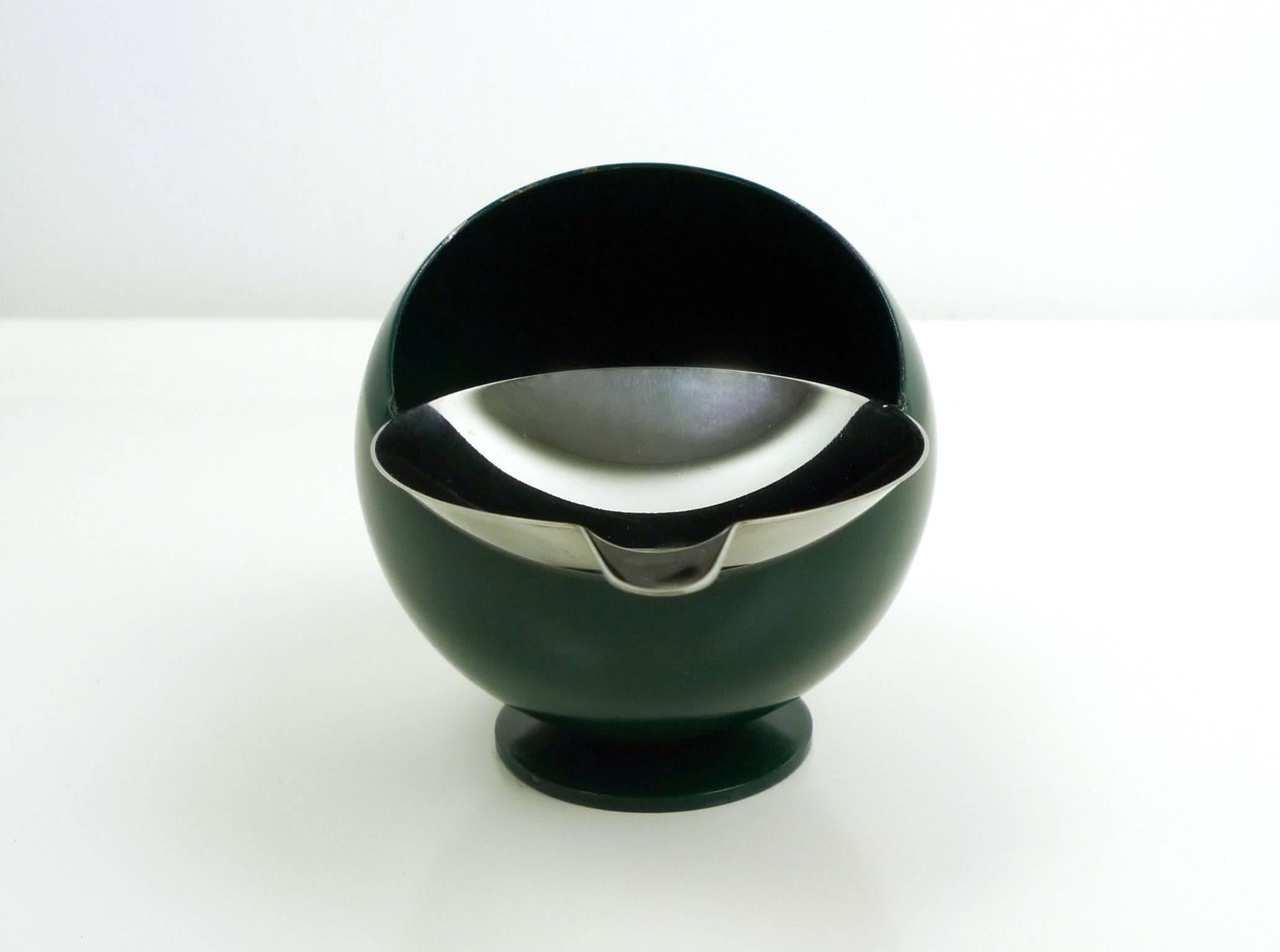 Green Smokny Ashtray from F. W. Quist, Germany, 1970s In Good Condition In Berlin, DE