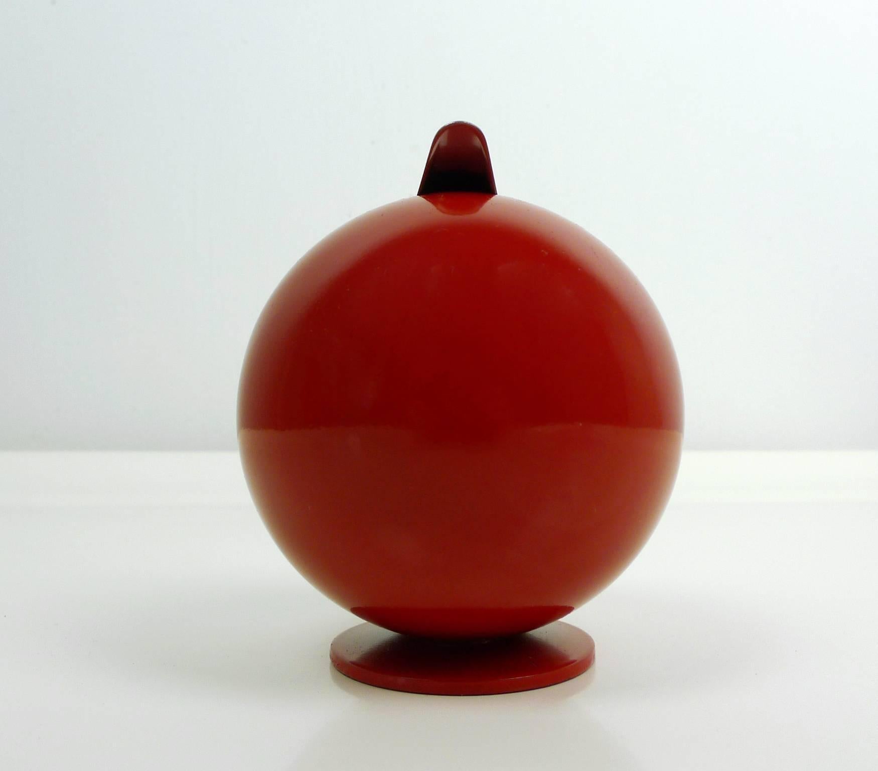 Space Age Red Smokny Ashtray from F. W. Quist, Germany, 1970s