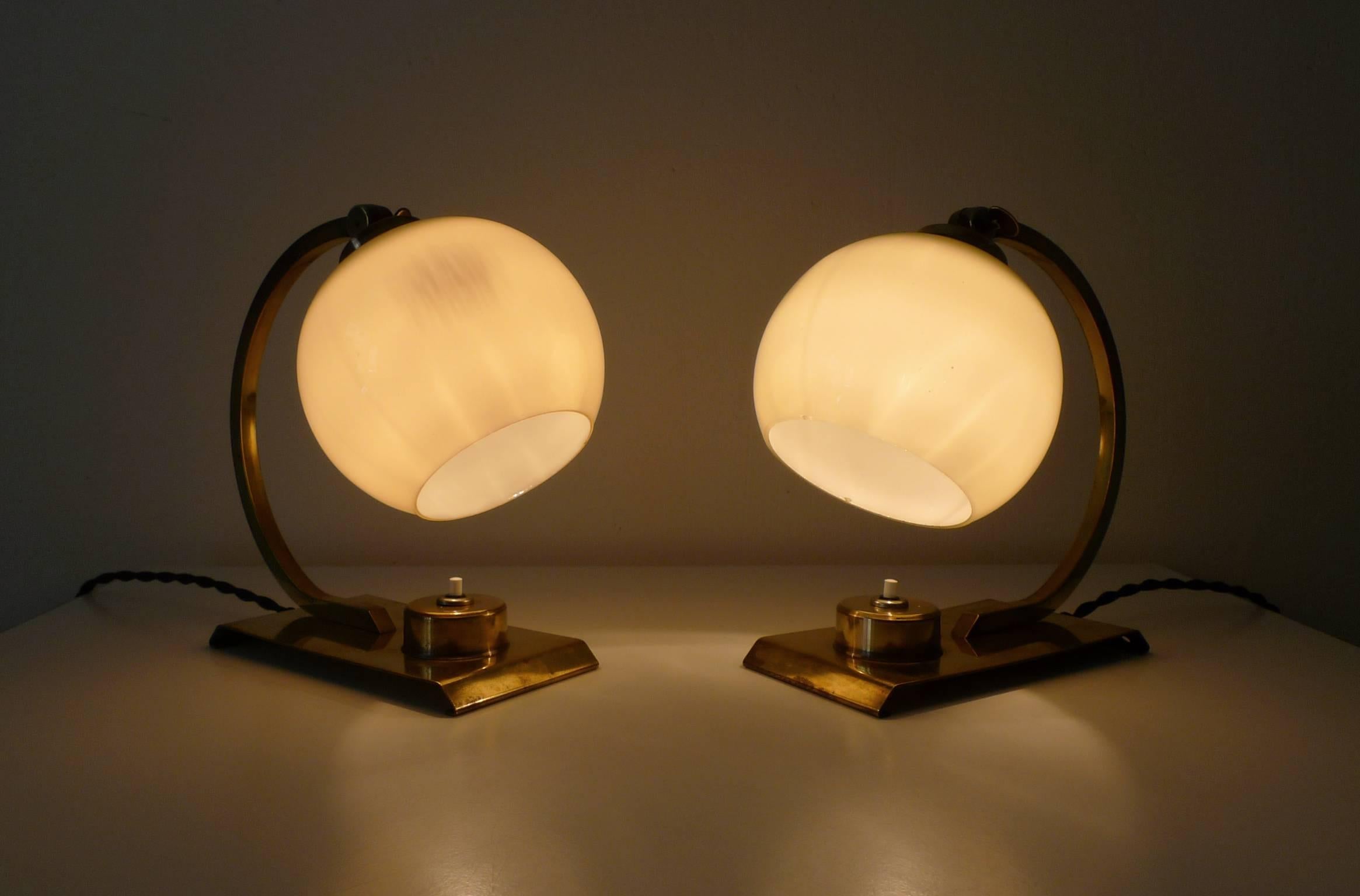 Pair of Art Deco Table Lamps from France, 1930s In Good Condition In Berlin, DE