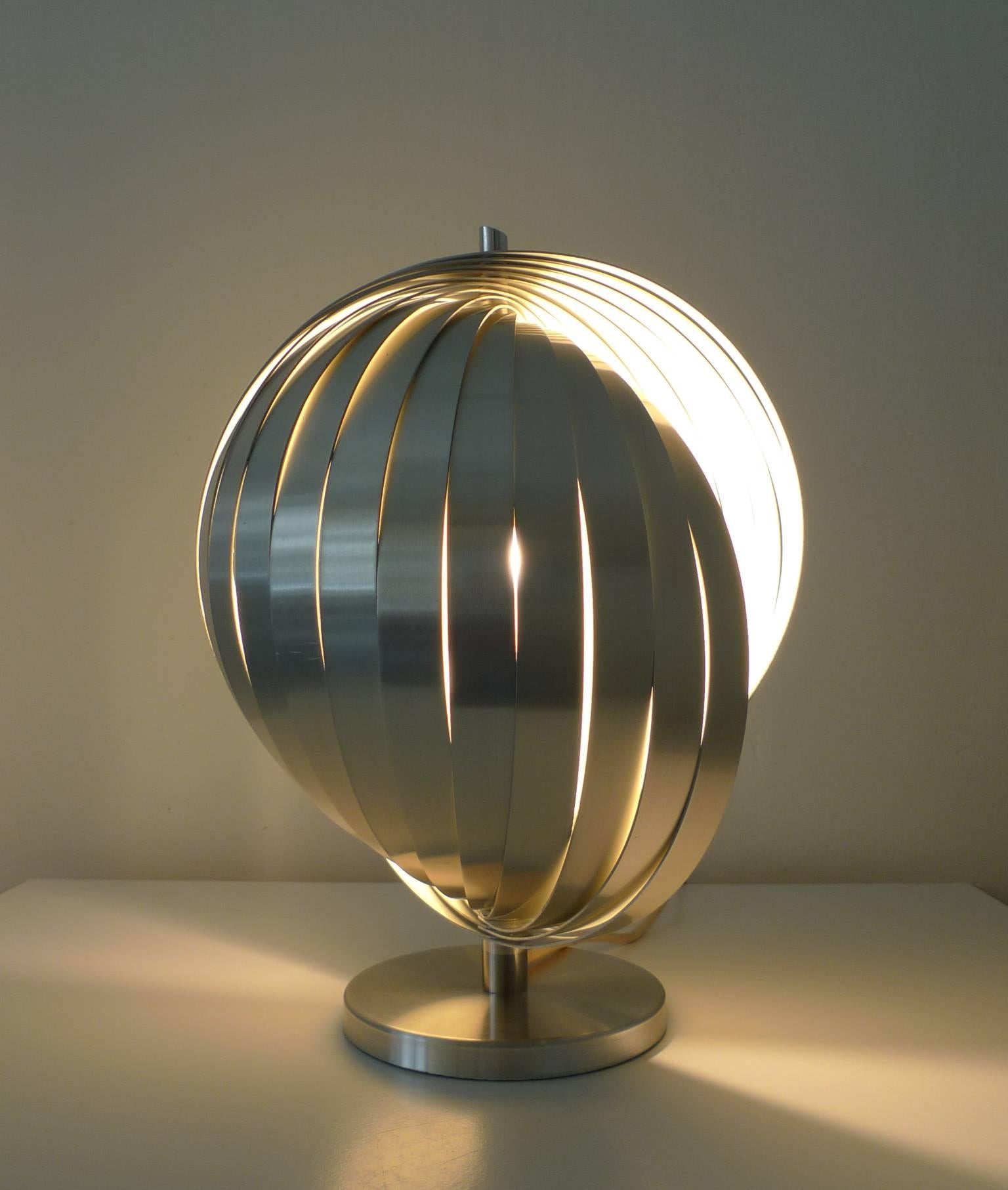 French Lamella Lamp by Henri Mathieu for Mathieu Lighting, 1970s For Sale 2