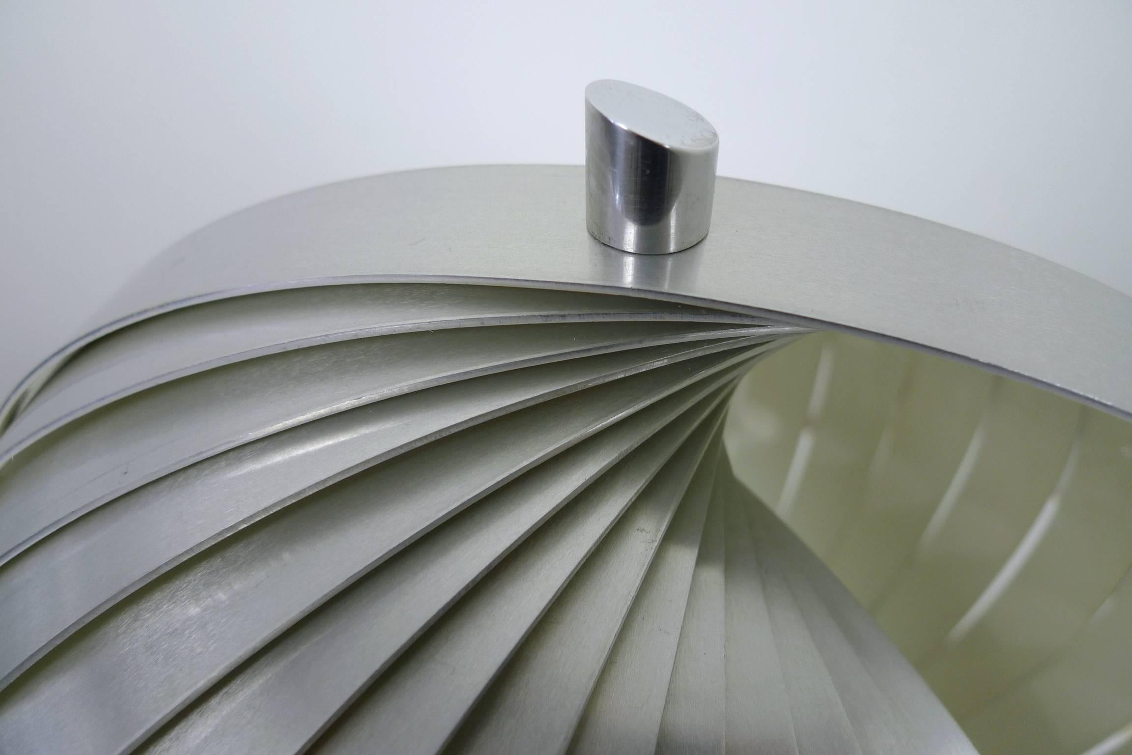 French Lamella Lamp by Henri Mathieu for Mathieu Lighting, 1970s For Sale 3