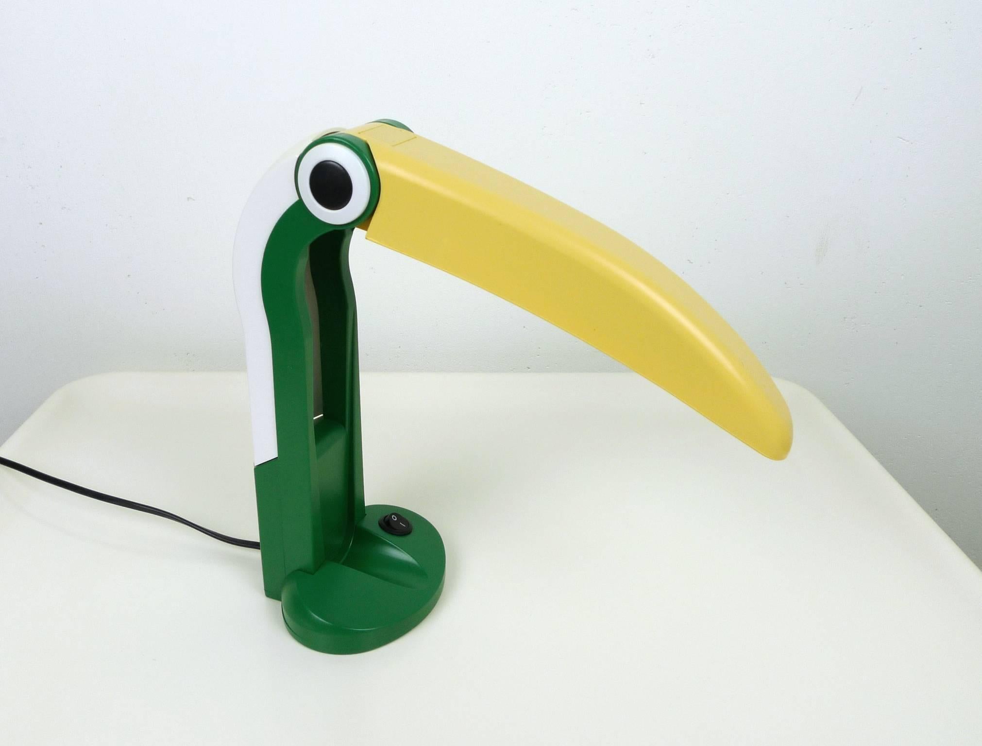 Plastic Toucan Table Lamp by H.T. Huang for Fantasia Verlichting, Belgium, 1980s