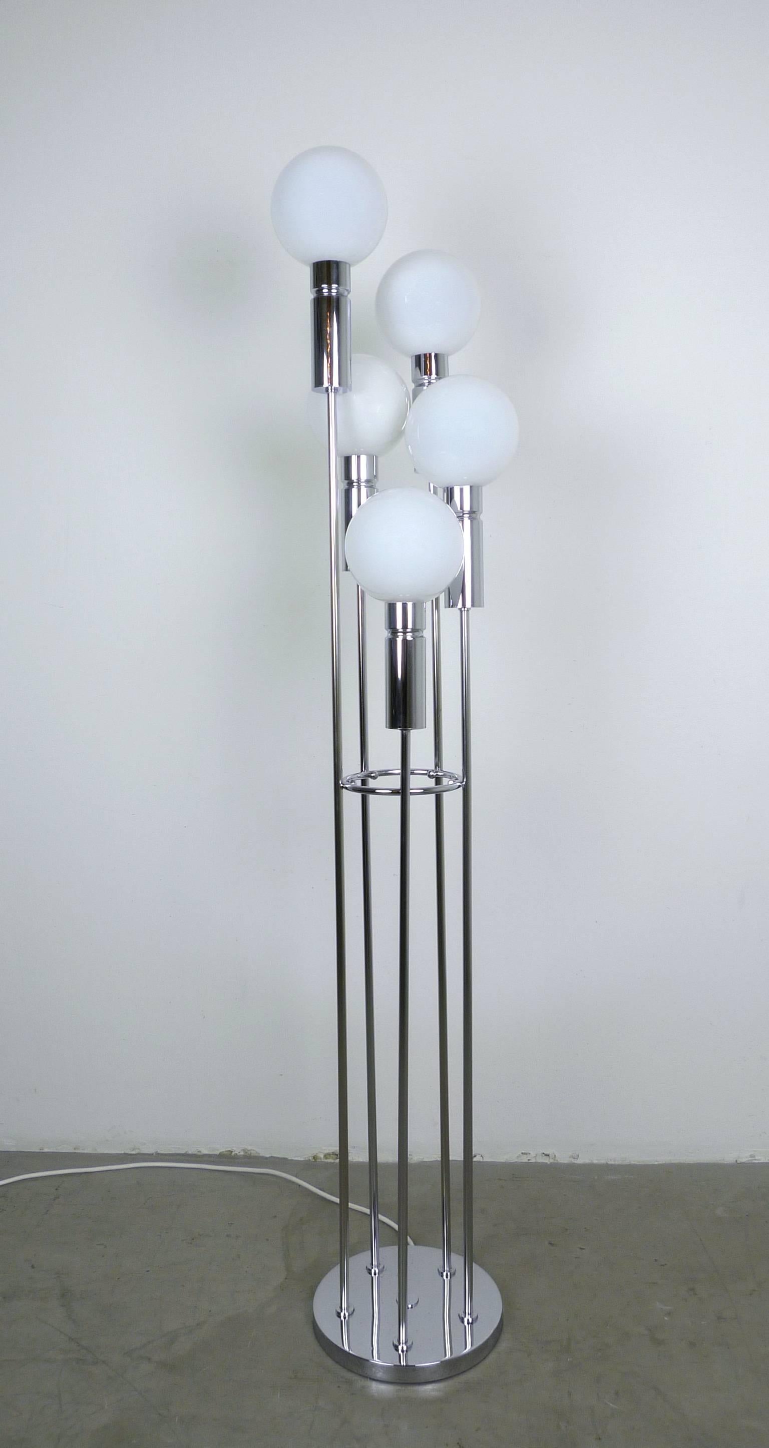 Chromed Floor Lamp with Five Glass Balls from Sölken, Germany, 1970s In Good Condition In Berlin, DE