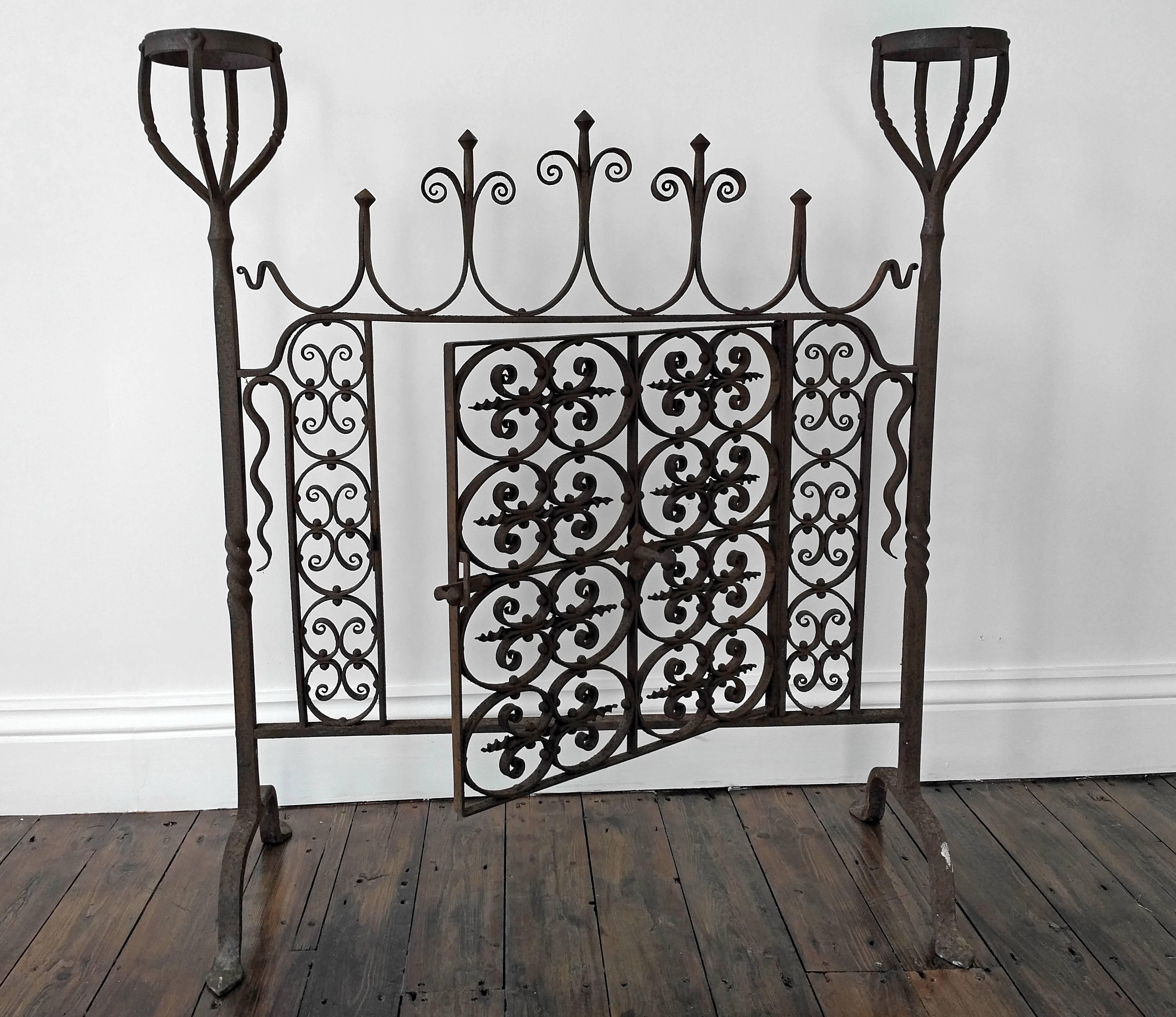 Gothic 18th Century Wrought Iron Hand-Forged Fire Screen For Sale