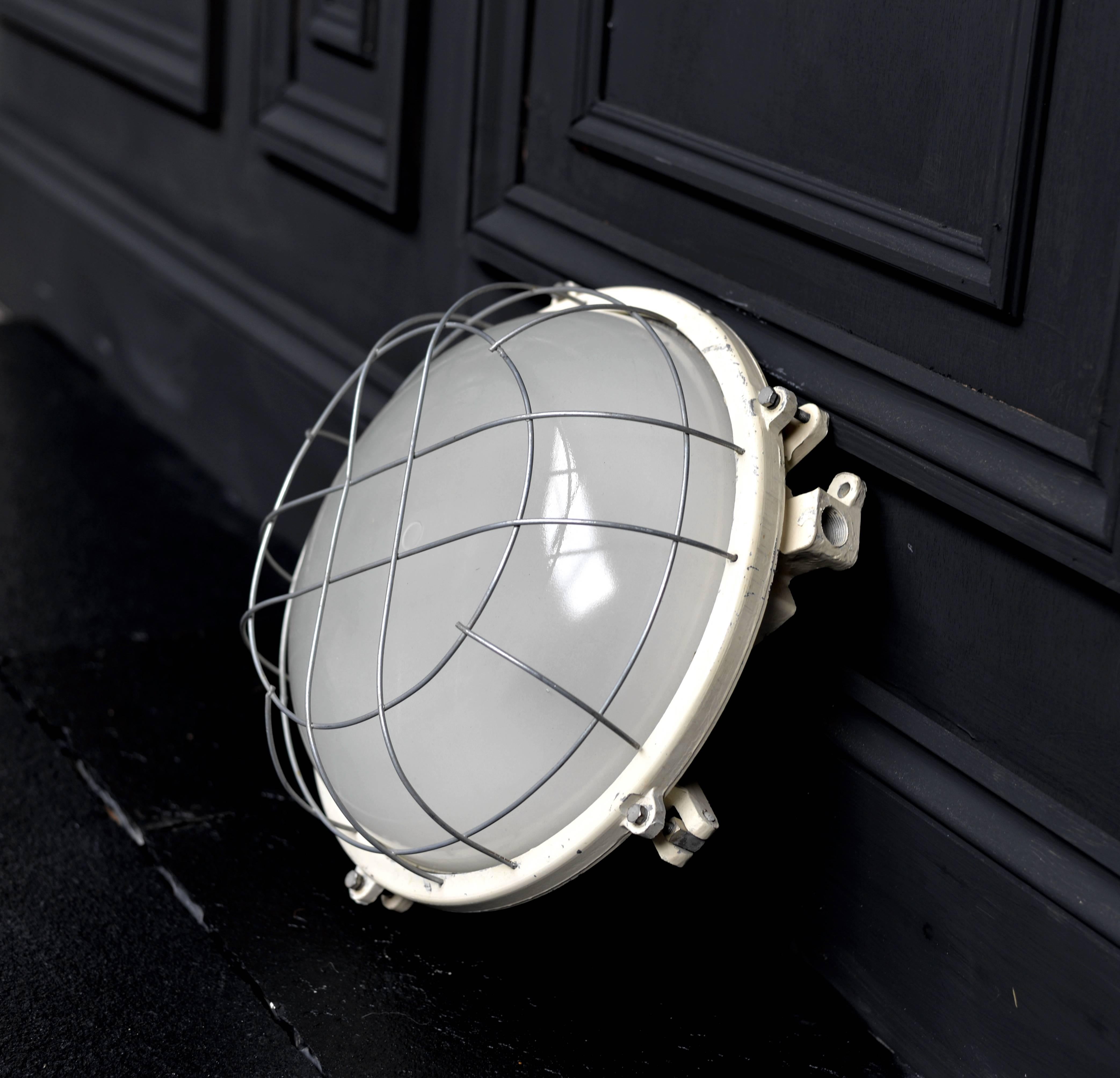 20th Century Salvaged Marine/Nautical Bulkhead Outdoor Wall Light Round For Sale