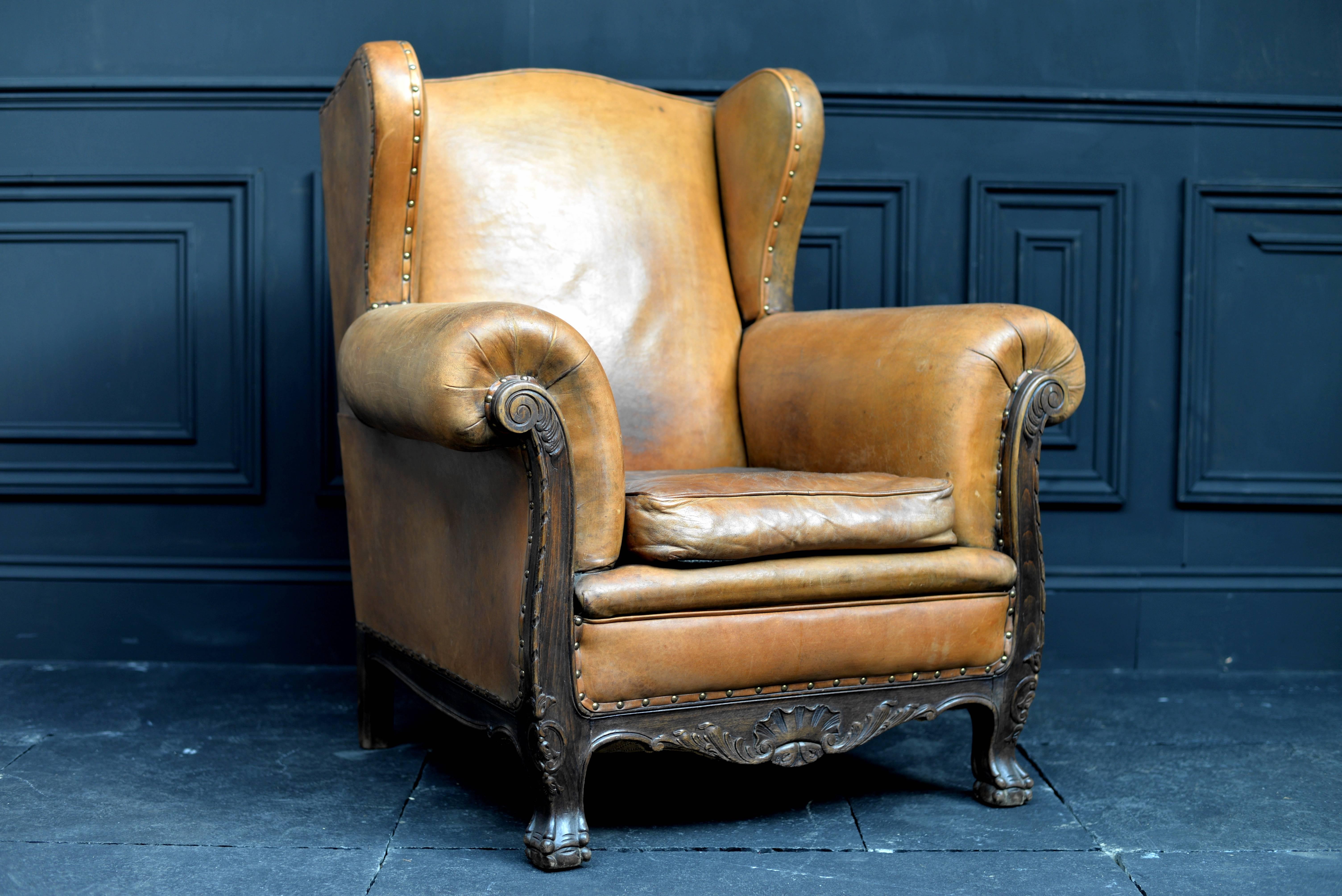 Mid-20th Century Dutch Rolled Up Armrests High Back Leather Chair In Distressed Condition For Sale In London, GB