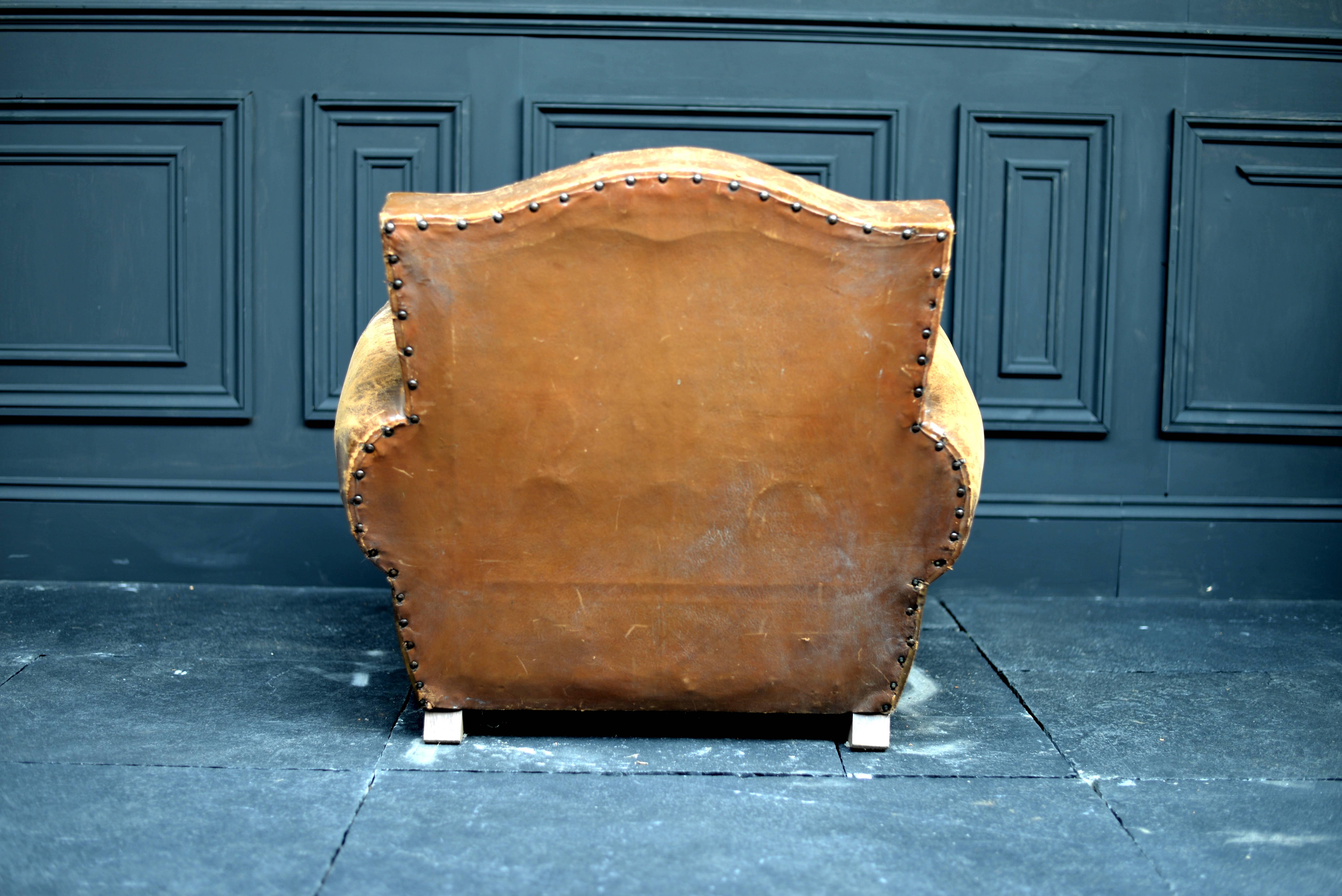 1920s French Leather Gendarme Chair For Sale 1
