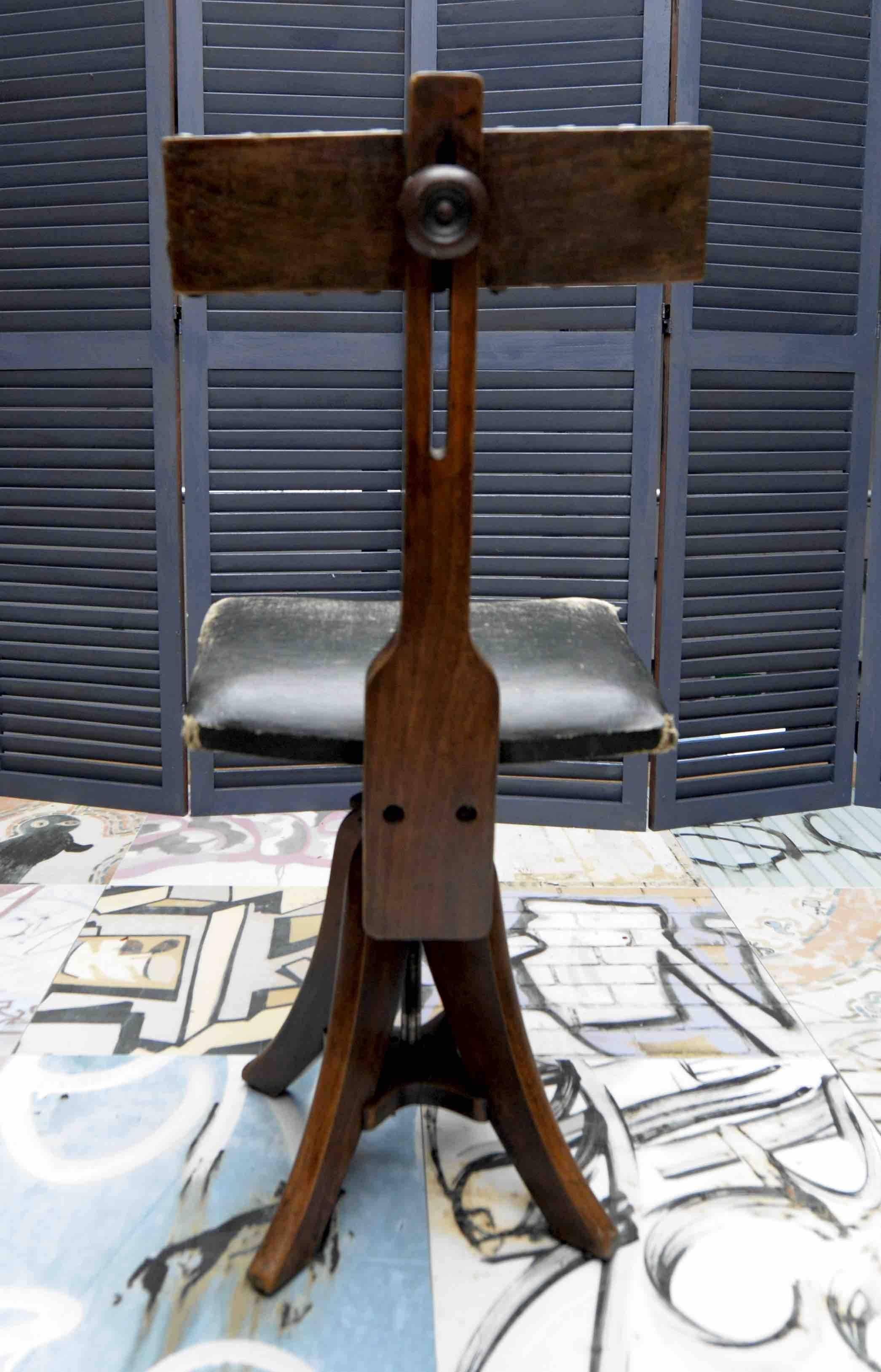 glenister chair