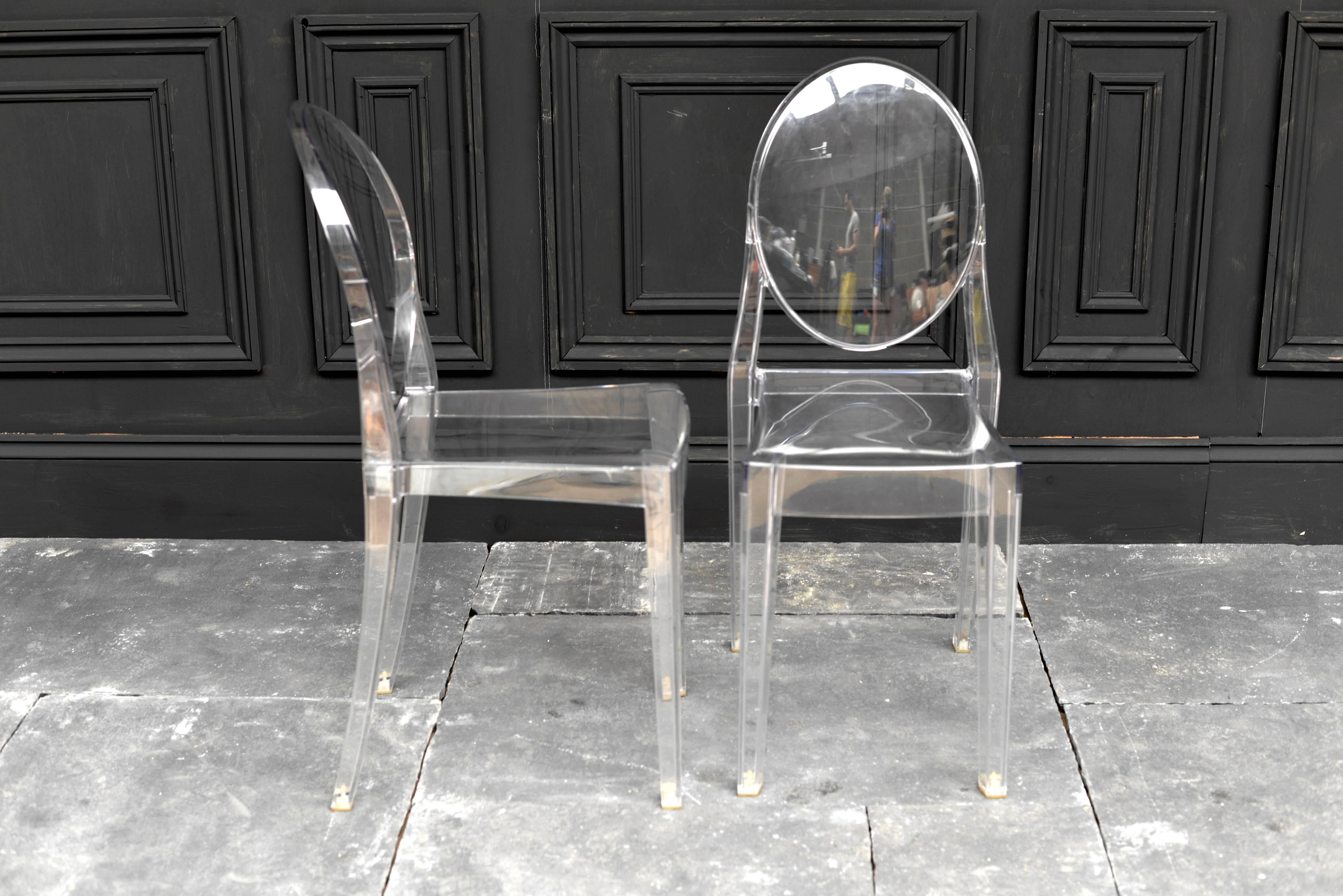 Set of Four Crystal Philippe Starck Victoria Ghost Chairs In Good Condition For Sale In London, GB