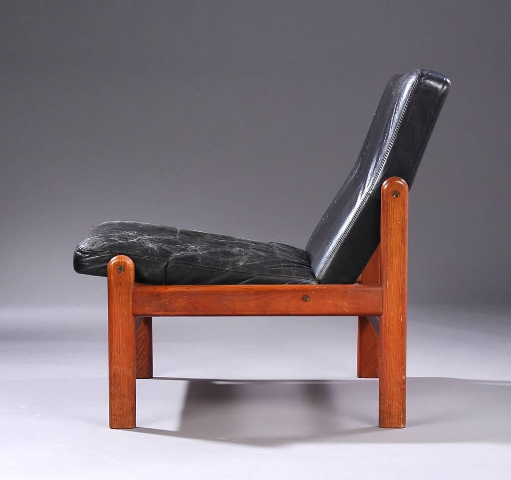 Varnished Danish Easy Chair in Black Leather by Jorgen Baekmark For Sale