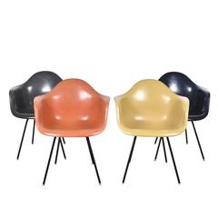 Ensemble de quatre chaises à manger Eames DAX Herman Miller, États-Unis (n°2)