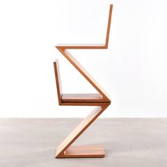 Gerrit Rietveld Zig Zag Stühle für Cassina