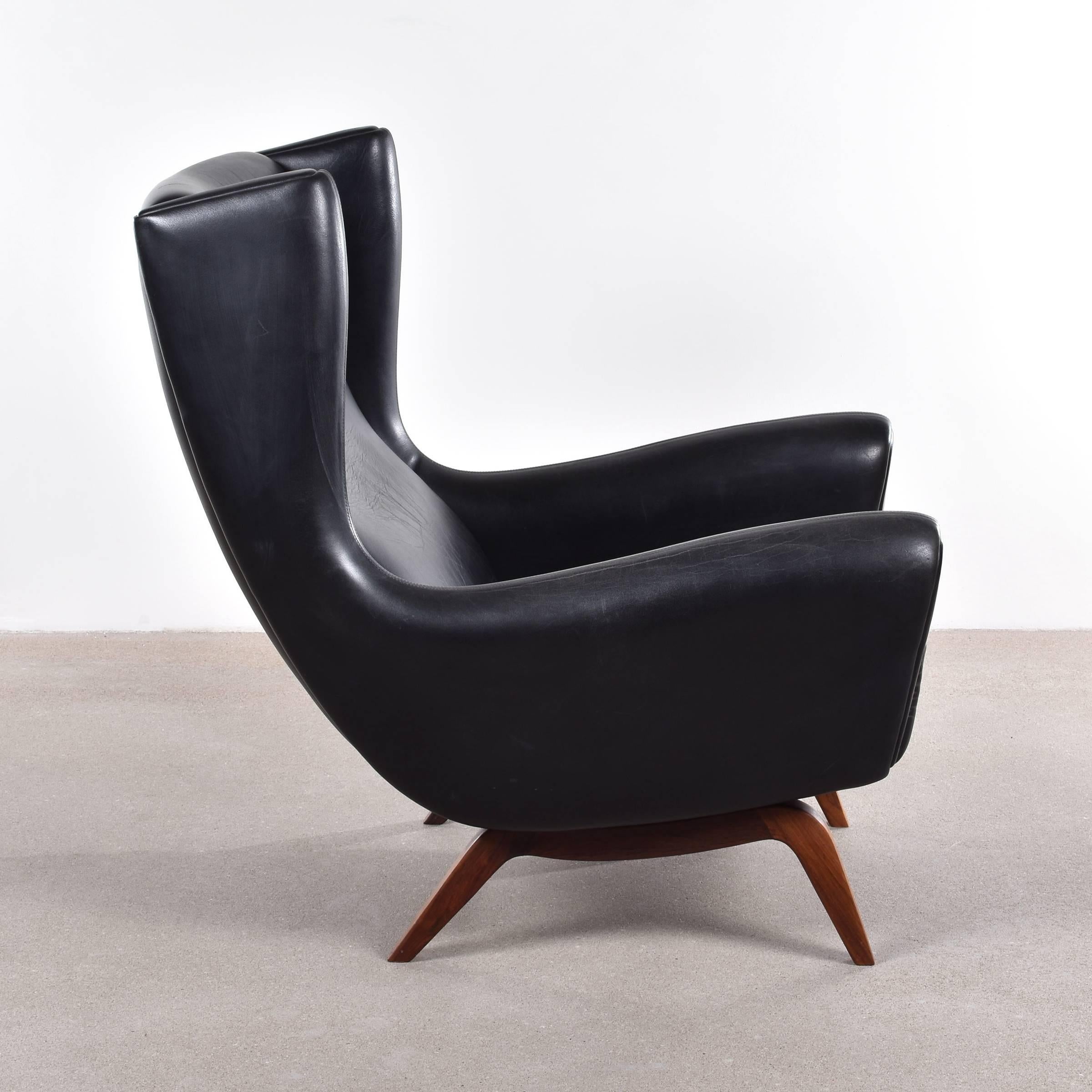 Illum Wikkelsø Model 110 Lounge Chair for Søren Willadsen In Good Condition In Amsterdam, NL