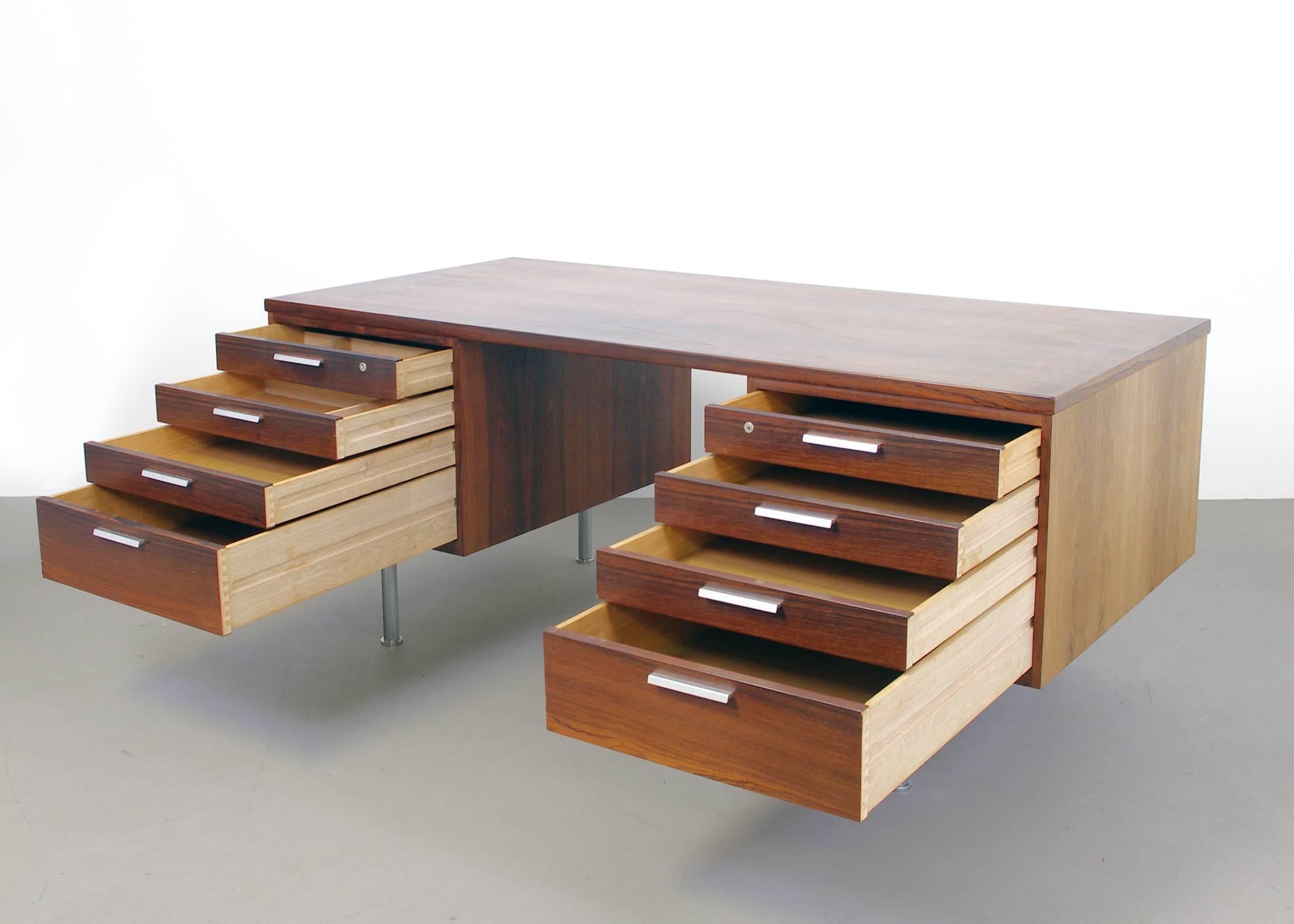 Mid-Century Modern Kai Kristiansen Desk in Rosewood for Feldballes Møbelfabrik