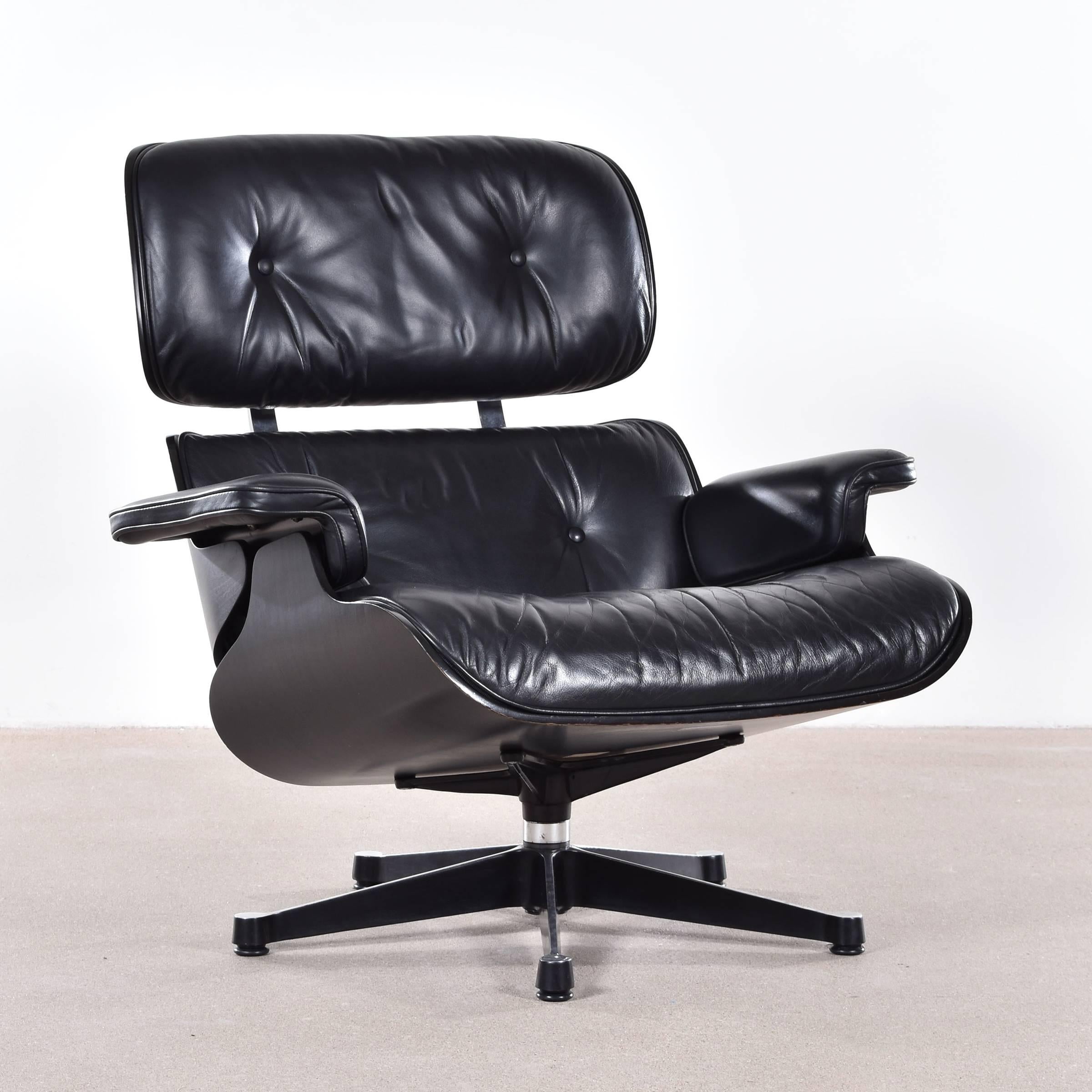 Mid-Century Modern Eames Black Lounge Chair for Vitra