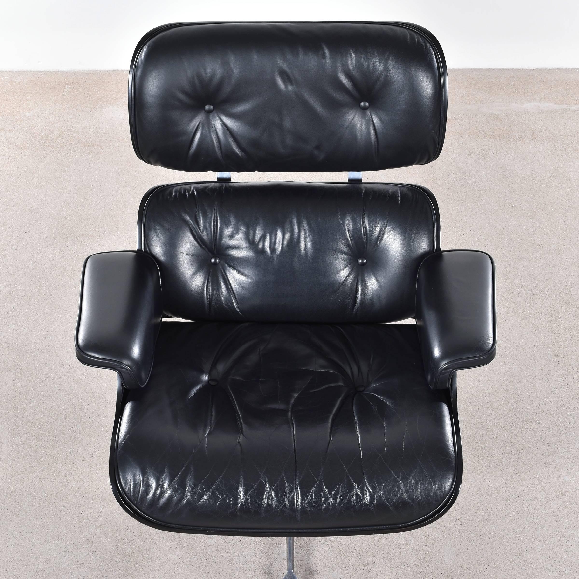 Mid-20th Century Eames Black Lounge Chair for Vitra