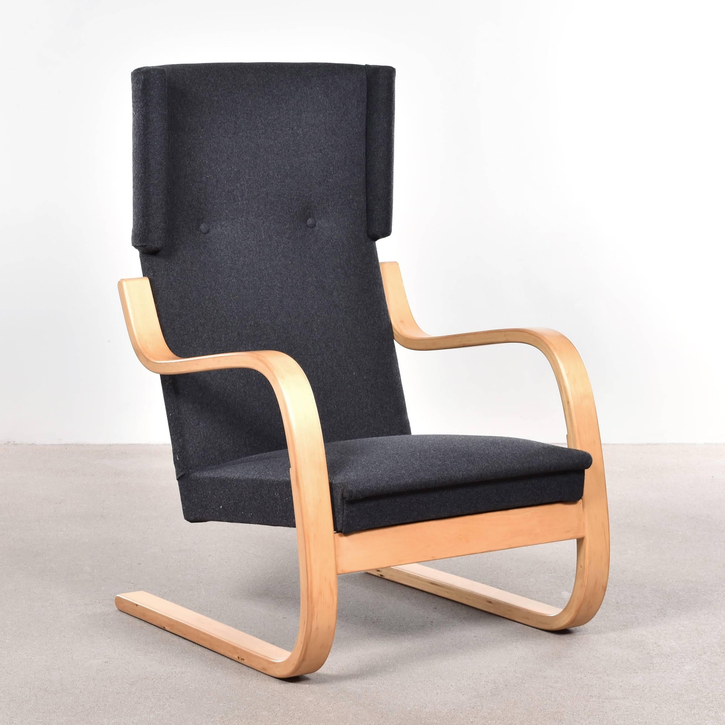 Finnish Alvar Aalto 401 Wingback Lounge Chair for Artek, Finland
