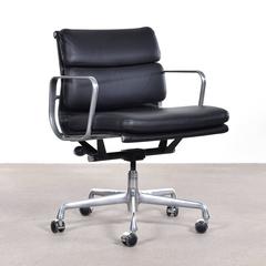 Eames Ea435 Management Soft Pad Office Chair by Herman Miller