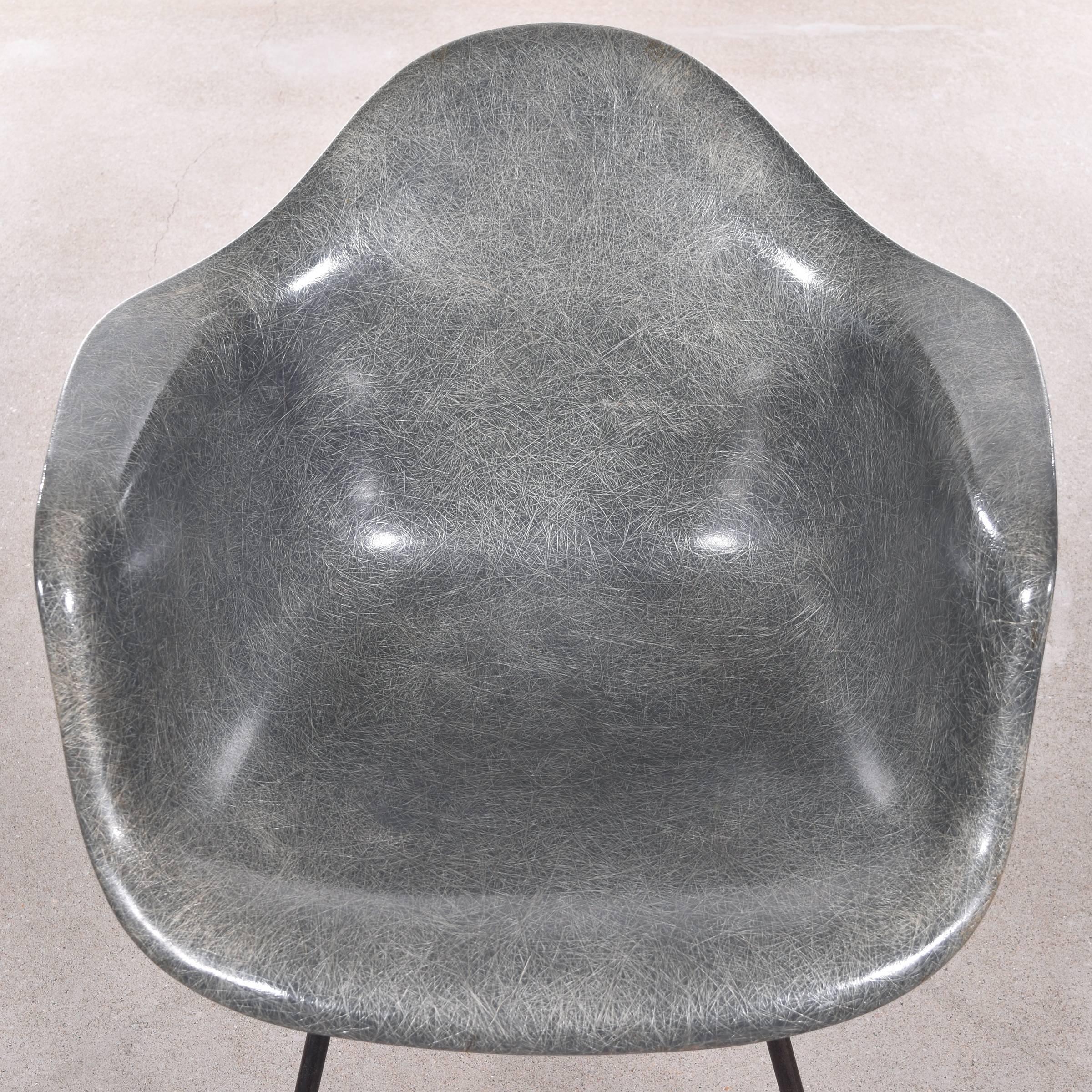 Eames Elephant Grey SAX Herman Miller USA Zenith Rope Standard Chair In Excellent Condition In Amsterdam, NL