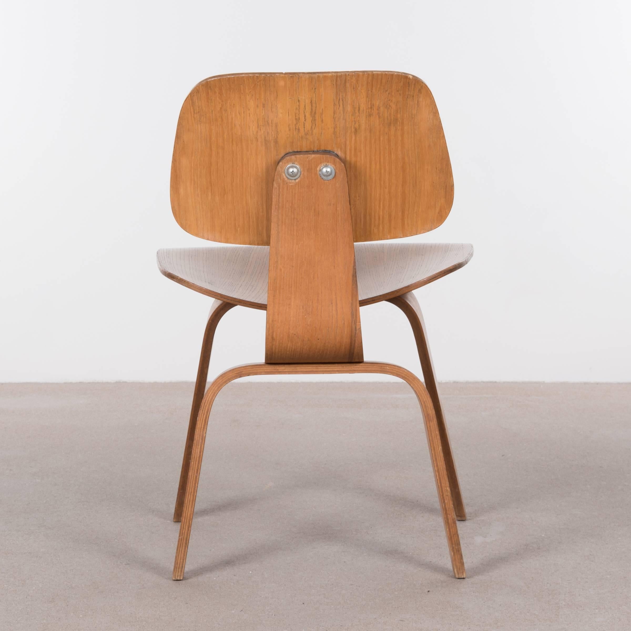 Mid-Century Modern Eames DCW Ash Dining Chair for Herman Miller
