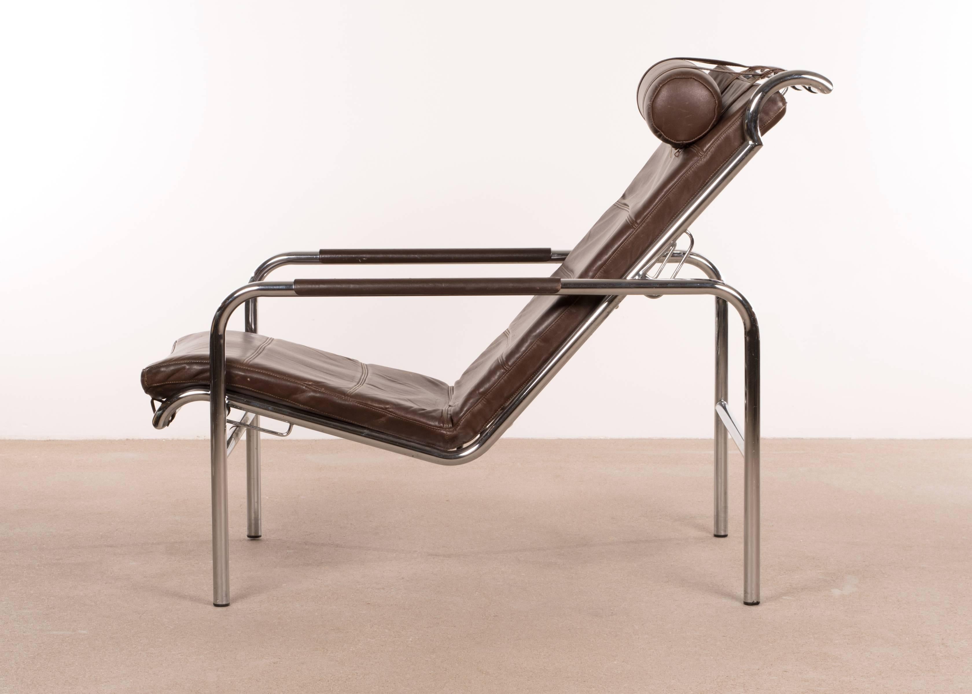 Italian Gabriele Mucchi Brown Leather Genni Chaise for Zanotta, Italy, 1935