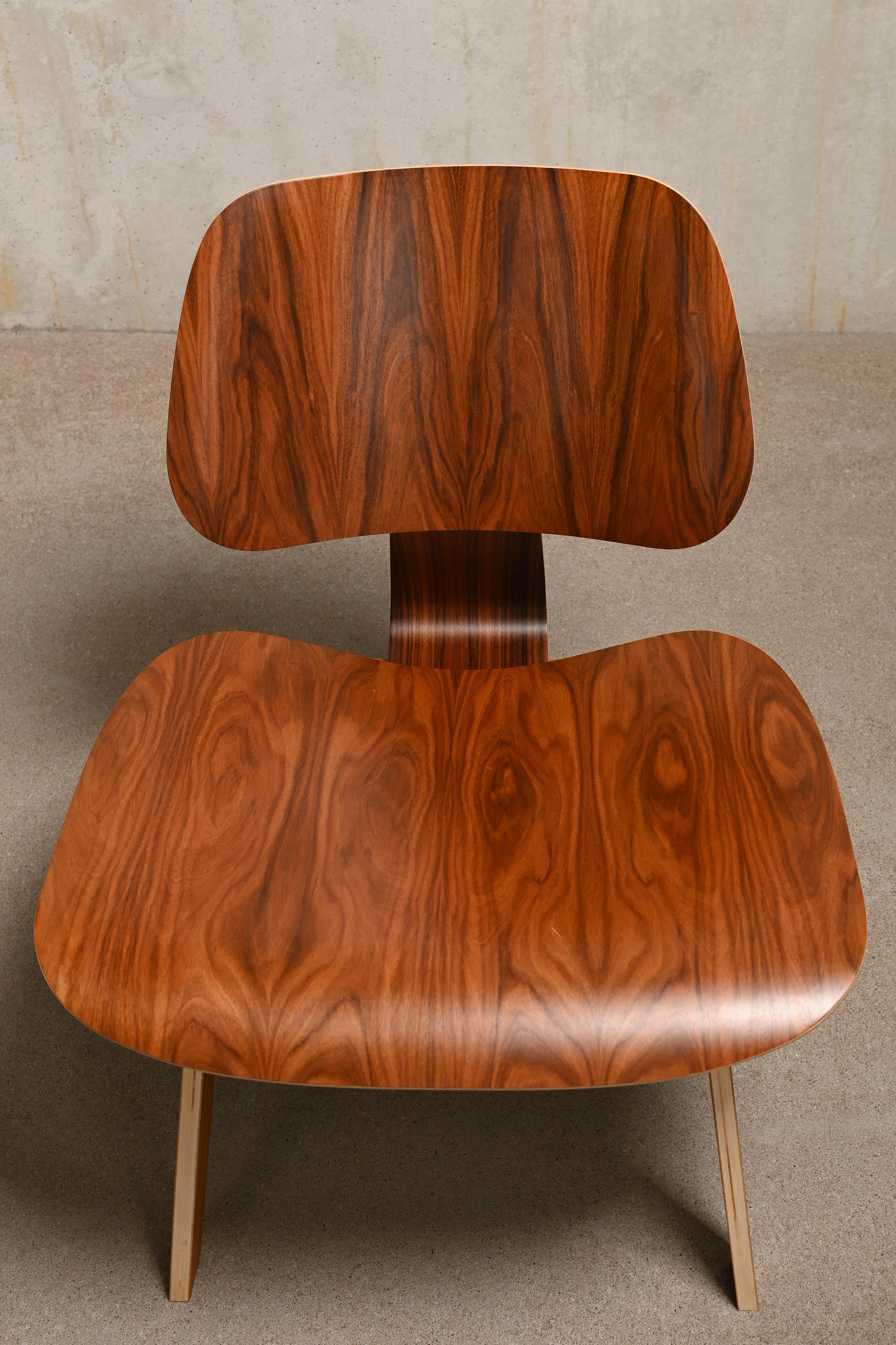 Charles & Ray Eames fauteuil de salon Santos Palisander LCW pour Herman Miller 1