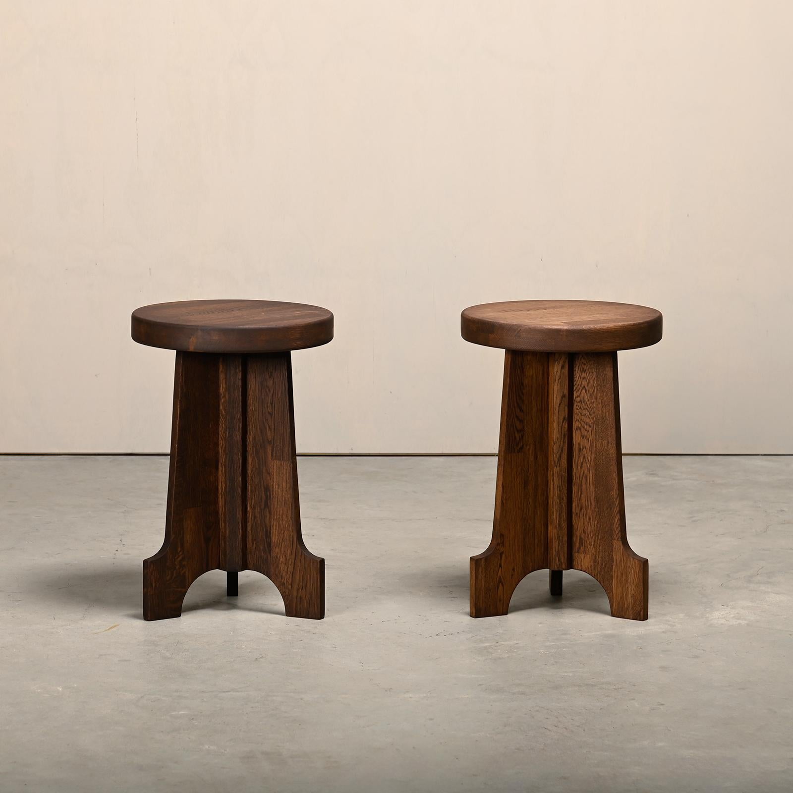 Scandinavian tripod Stools or Side Tables in Art Deco style solid stained Oak In Good Condition For Sale In Amsterdam, NL