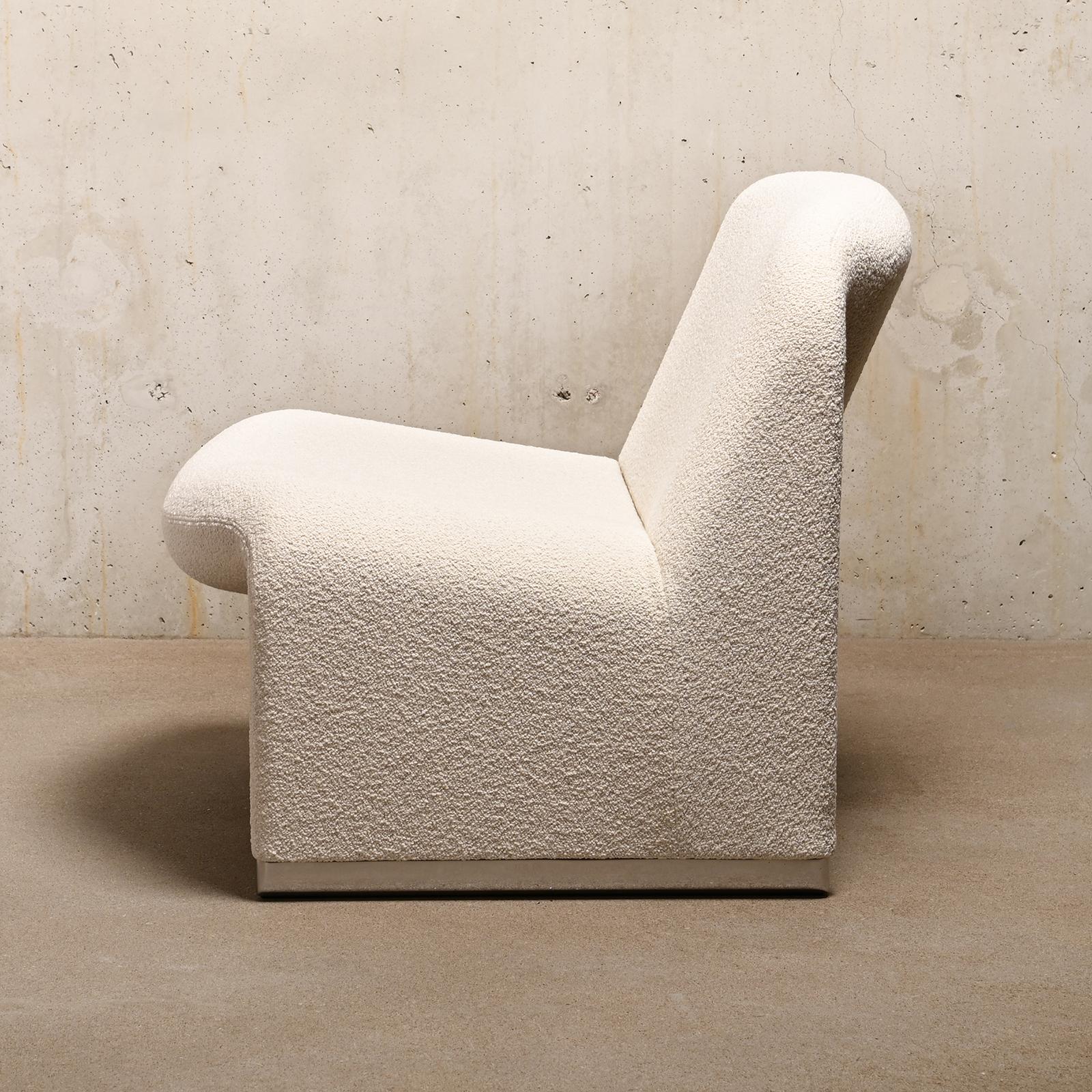 Chaise longue Giancarlo Piretti Alky en laine bouclée blanche, Anonima Castelli Excellent état - En vente à Amsterdam, NL