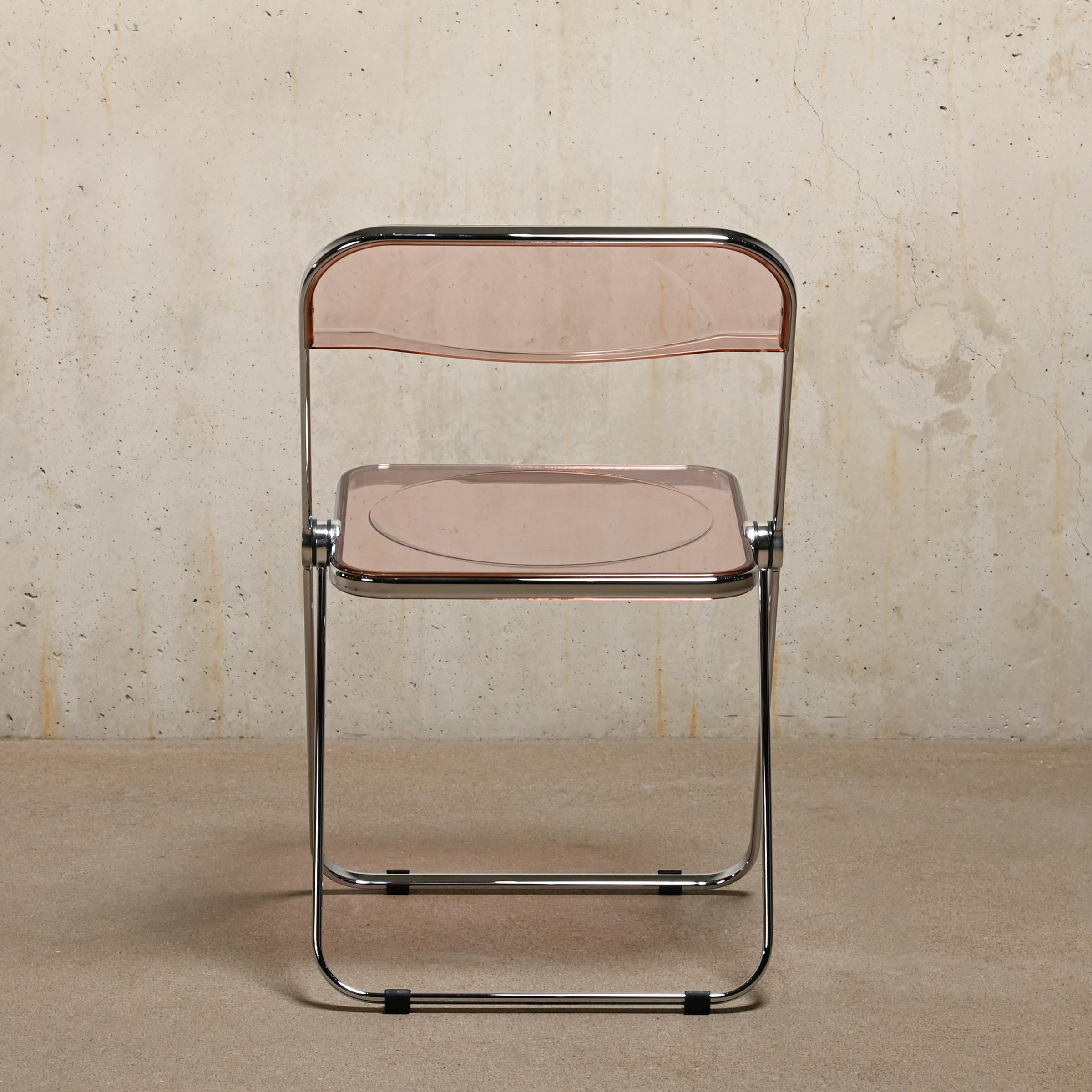 Steel Giancarlo Piretti Plia Set Folding Chairs in Lucite Pink and Chrome for Castelli For Sale