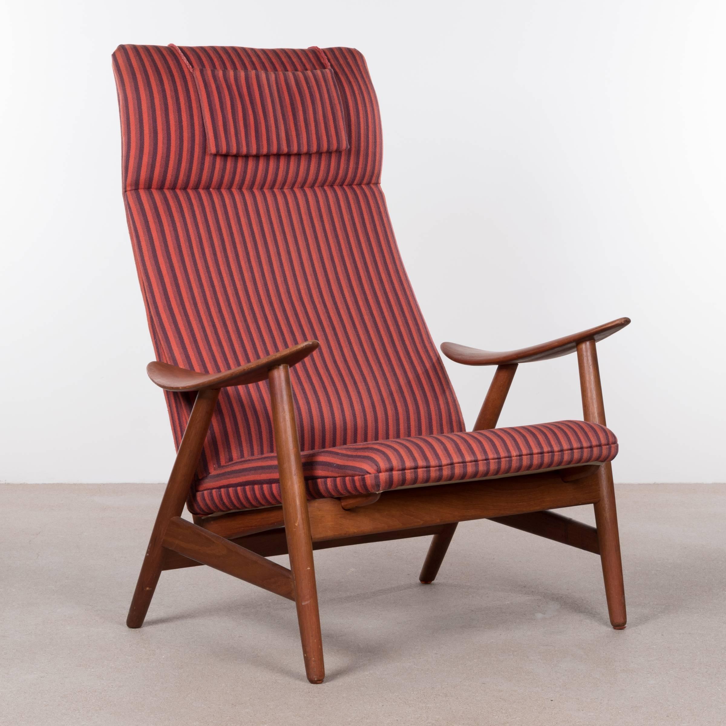 Danish Illum Wikkelso Teak Lounge Chair Model 10H for Soren Willadsen, Denmark