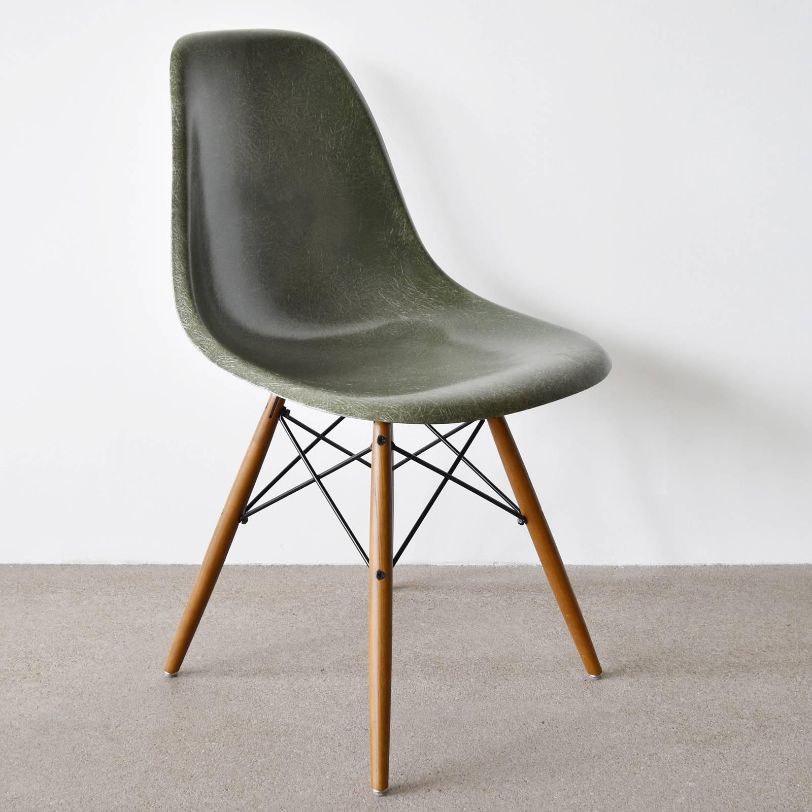 Mid-Century Modern Set of Six Eames Olive Green Dark Dsw Herman Miller, Usa Dining Chairs
