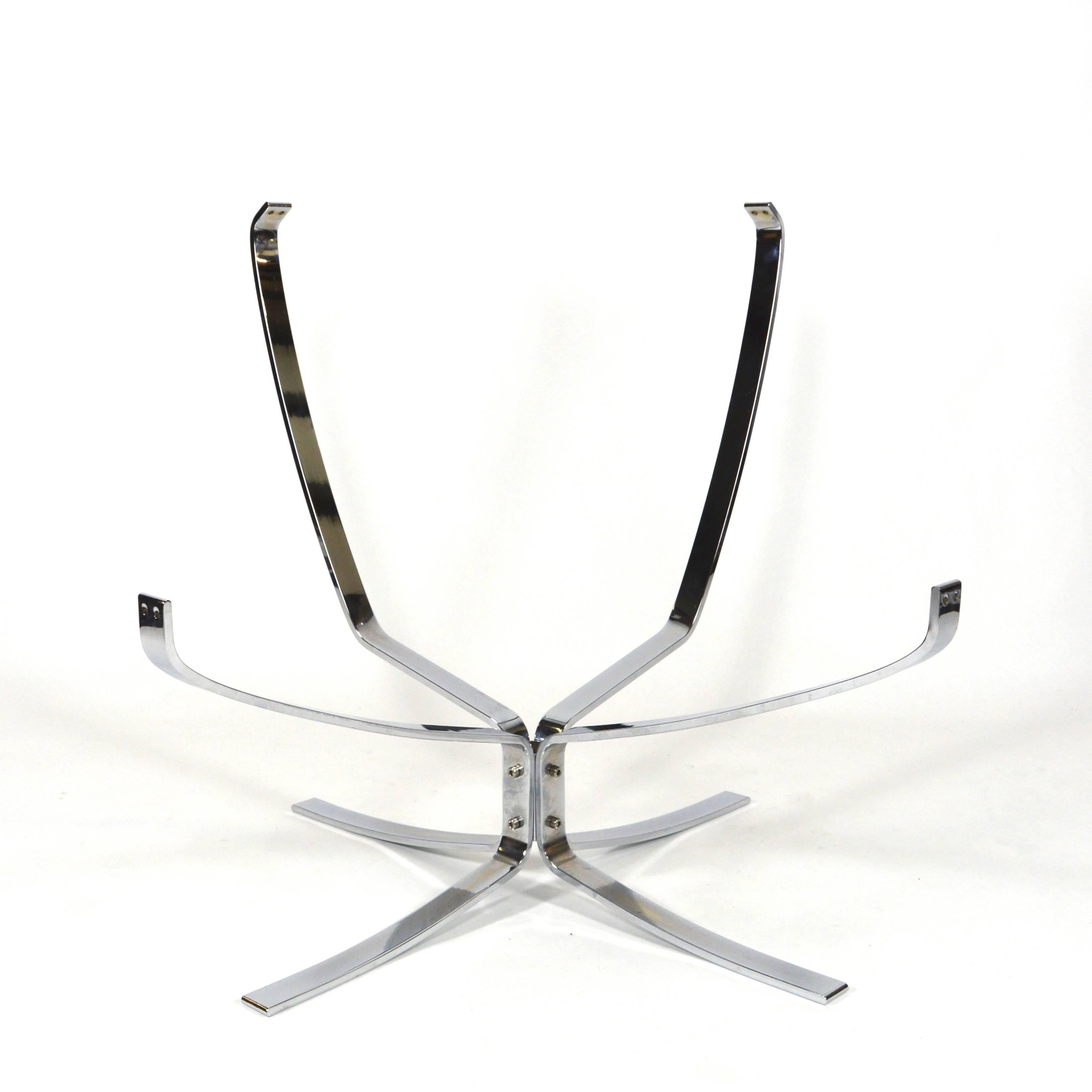 Norwegian Falcon Lounge Chair by Sigurd Resell