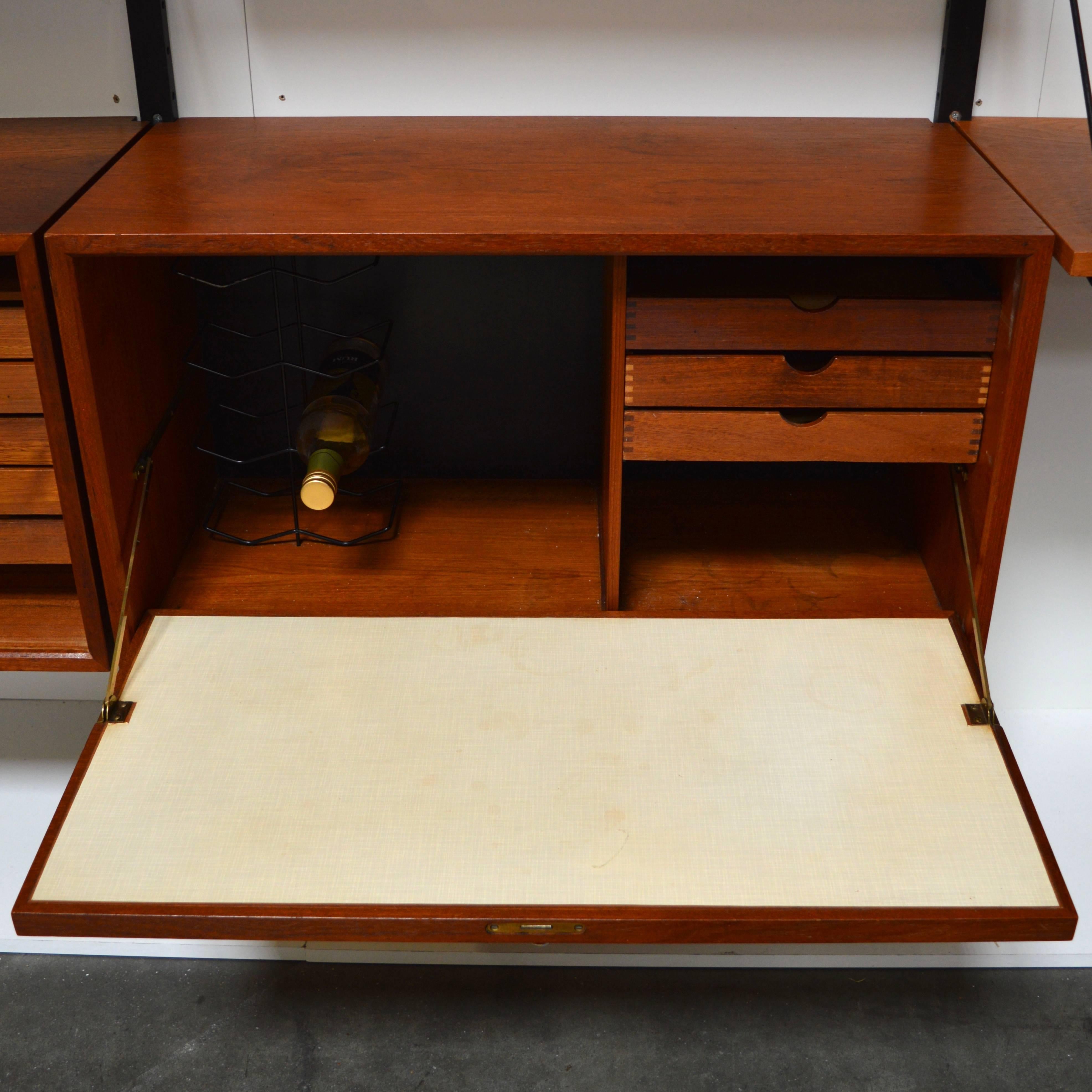 Glass Exclusive Poul Cadovius 'Royal' Wall Unit